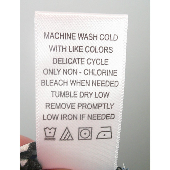 Counterparts Women's XL V-neck 1/4 Button 3/4 Bell Sleeve Blouse - Picture 9 of 9